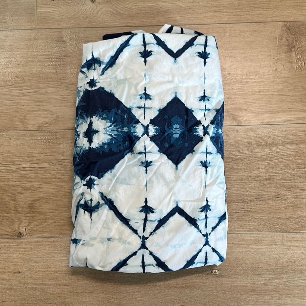 Tie Dye Crib Sheet